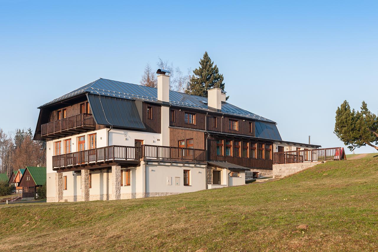 Aneta Hotel & Restaurant Vítkovice Dış mekan fotoğraf